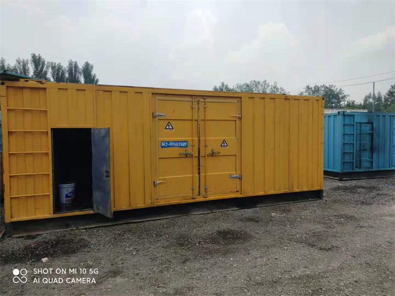 东洲200KW柴油发电机组需要配备什么型号的电缆线？