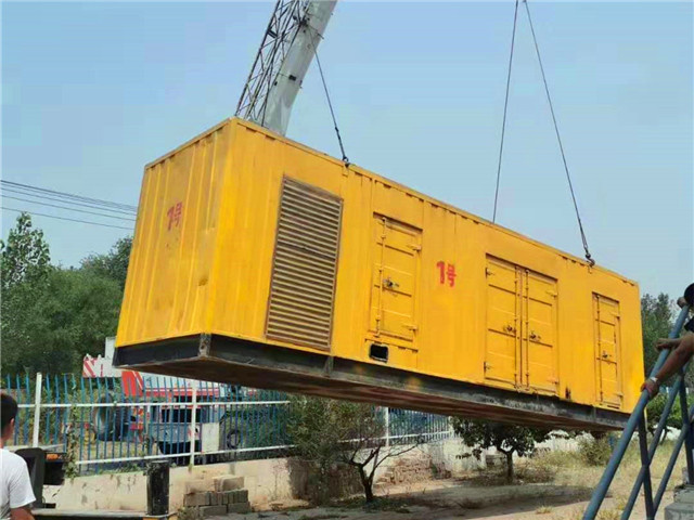 东洲300KW柴油发电机组油耗是多少？